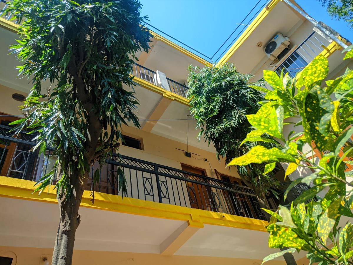 Lumbini Garden Lodge מראה חיצוני תמונה